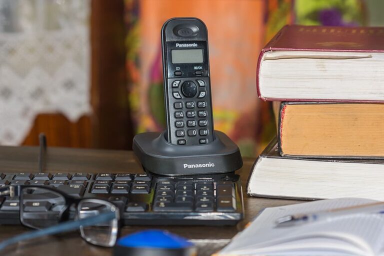 Cordless Phone Radiation Facts, Risks, and How to Eliminate Exposure